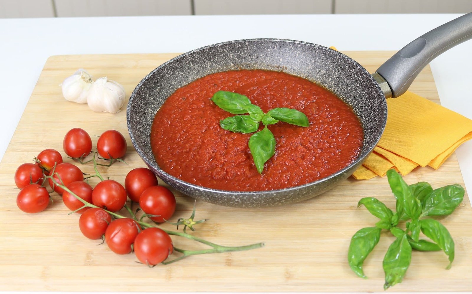 Salsa de tomate para pasta y pizza