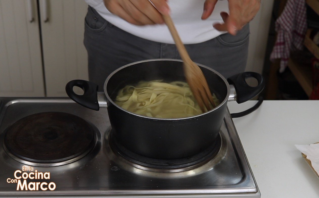 fettuccini hechos en casa